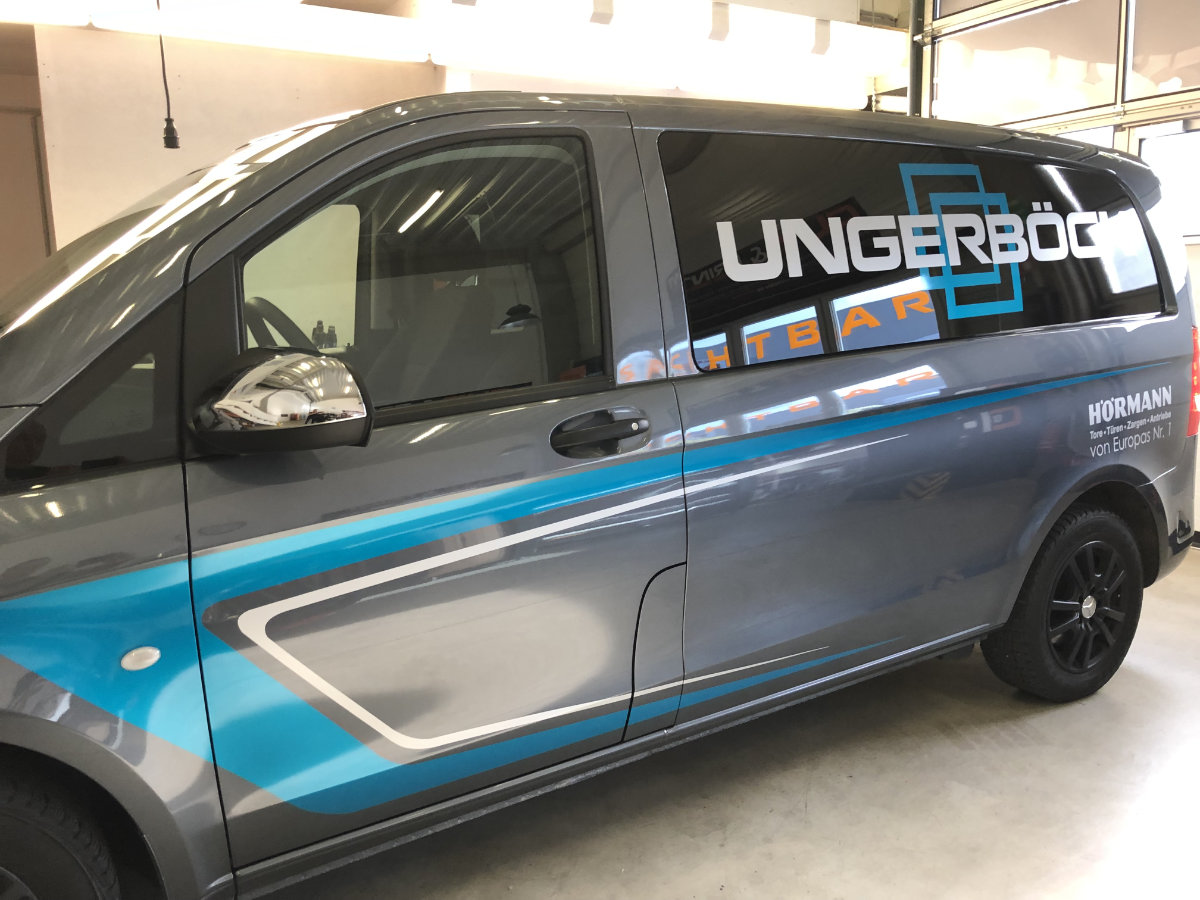 Fahrzeugbeschriftung Ungerböck Tore Türen